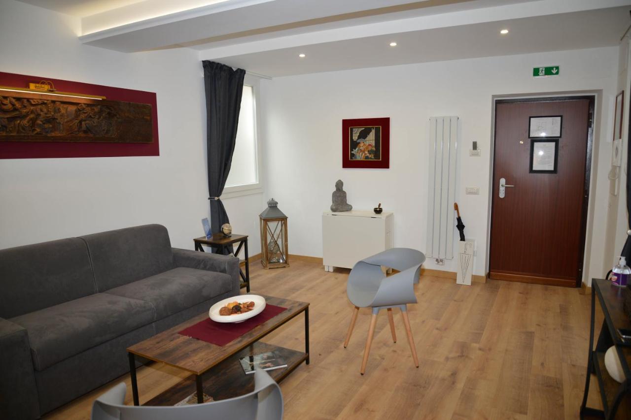 Fidia Palace Claudia'S Apartment Colosseo روما المظهر الخارجي الصورة